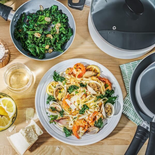 bella Nonstick Cookware Set with Glass Lids - Aluminum Bakeware. Pots and Pans. Storage Bowls & Utensils. Compatible with All Stovetops. 21 Piece. White